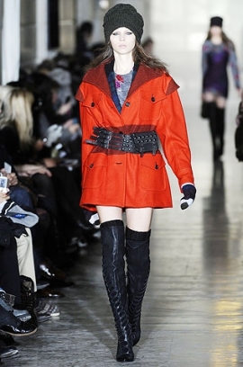 Fall/Winter 2020 Red Color Style Trend