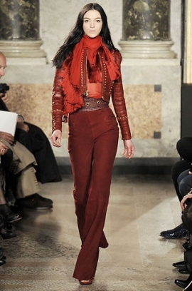 Fall/Winter 2020 High-Waisted Pants Trend