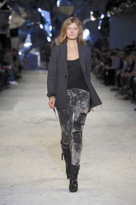 Fall/Winter 2020 Graffiti Prints Trend