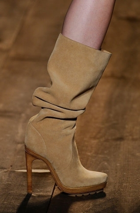 Fall/Winter 2020 Must Have Accessories