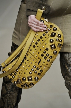 Fall/Winter 2020 Must Have Accessories