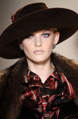 Fall/Winter 2020 Must Have Accessories