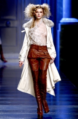 Fall/Winter 2020 Leather Pants Trend