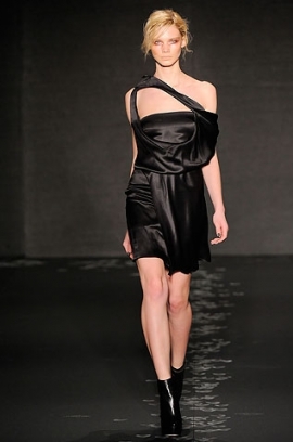 Fall/Winter 2020 Asymmetric Fashion Trend