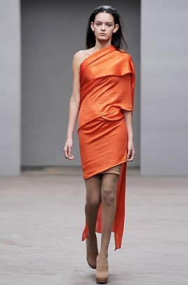 Fall/Winter 2020 Asymmetric Fashion Trend