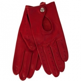 Fall 2020 Red Accessories Trend