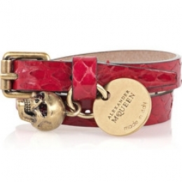 Fall 2020 Red Accessories Trend