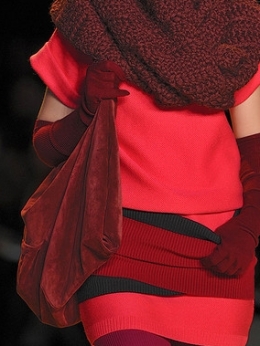 Fall 2020 Red Accessories Trend