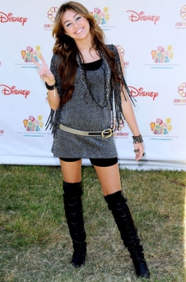 Celebrity Over-The-Knee Boots Trend