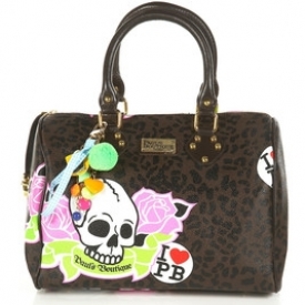 10 Saving Items in Your Wardrobe