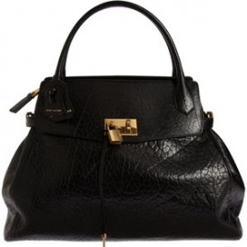 10 Saving Items in Your Wardrobe