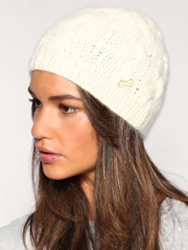How to Choose the Perfect Winter Hat