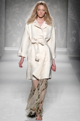 Spring/Summer 2020 Trench Coat Fashion