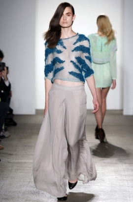 Spring/Summer 2020 Cropped Top Style Trend