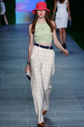 Spring/Summer 2020 Cropped Top Style Trend