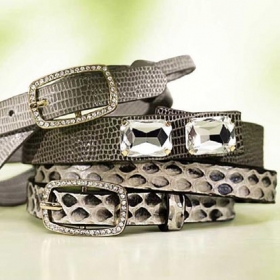 Angela Lindvall for Ann Taylor Spring 2020 Lookbook