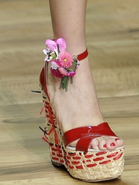 Spring/Summer 2020 Platform Sandals Trends