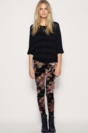 Party Printed Leggings Ideas