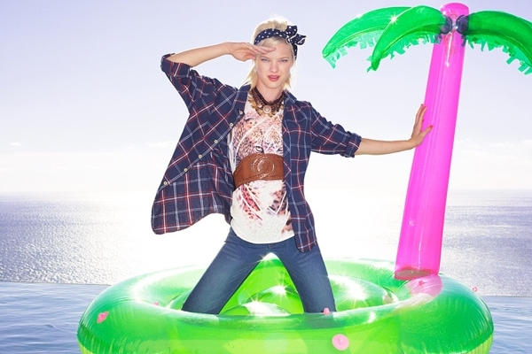 Bershka Spring/Summer 2020 Lookbook