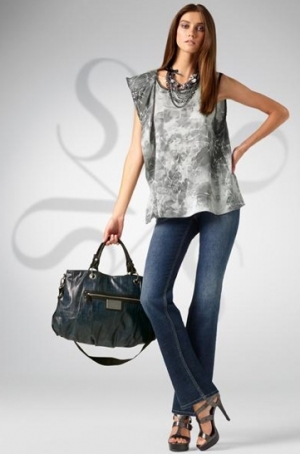 Simply Vera Wang Spring 2020 Lookbook