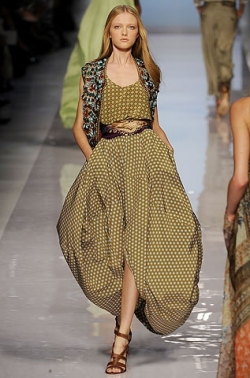 How to Dress Boho Chic