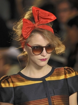 Spring 2020 Hair Accessories Trends
