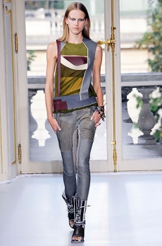 Patched Jeans Trend 2020