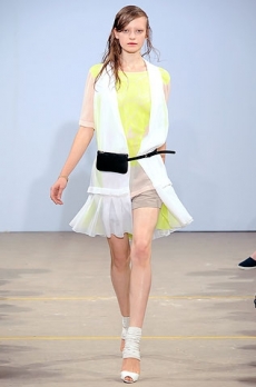 Acid Yellow Style Trend 2020