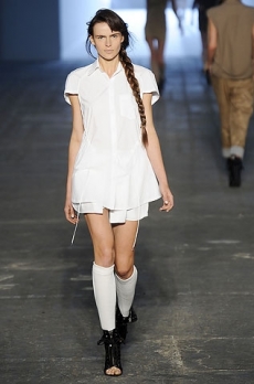 How to Wear Knee-High Socks Trend 2020