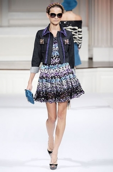 How To Wear Cropped Jackets