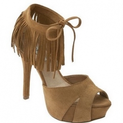 How to Wear Fringe Sandals