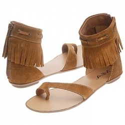 How to Wear Fringe Sandals