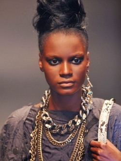 Layered Necklace Style Tips