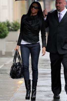 How to Wear Skinny Jeans