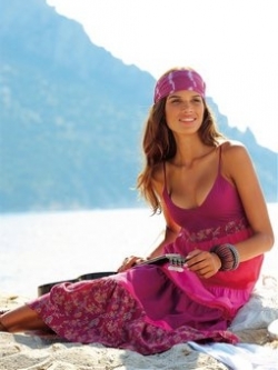 Trendy Swimsuit Cover-Up Tips