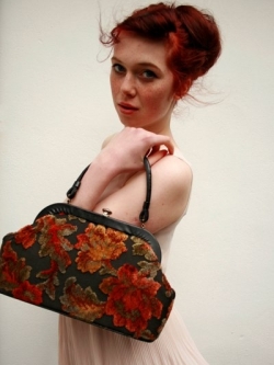 How to Wear Your Handbag