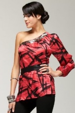 Summer Must-Have: Trendy Silk Top