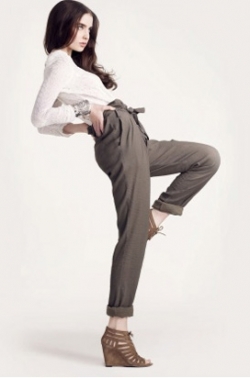 Spring/Summer 2020 Fashion Trend: Carrot Pants