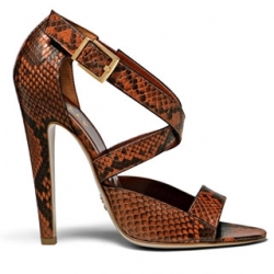 How to Wear Printed Shoes