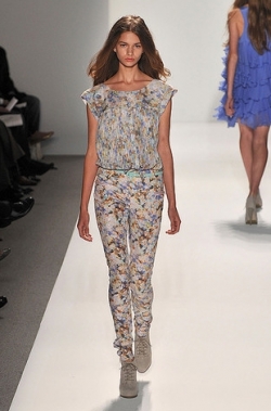 Water Color Prints Trend 2020