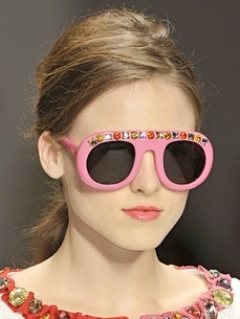 Plastic Accessories Trend 2020