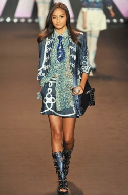 School Spirit-Inspired Fashion Trend Tips