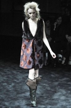 How to Wear Rain Boots