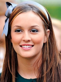 How To Dress Like Blair Waldorf