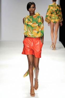 How to Dress Colorful