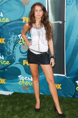 Miley Cyrus Fashion Style