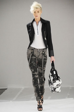 L.A.M.B by Gwen Stefani Spring Summer 2020 Collection