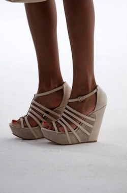 L.A.M.B by Gwen Stefani Spring Summer 2020 Collection