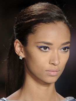 Spring/Summer 2020 Makeup Trends – Bright Eyes