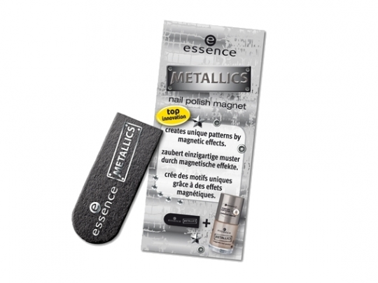 Essence Metallics 2020 Holiday Makeup Collection